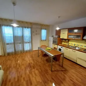 Apartament Aci Trezza In Front Of The Sea, Aci Castello