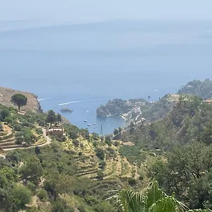 Apartament Mi 'ffaciu E Mi Ricriu, Castelmola